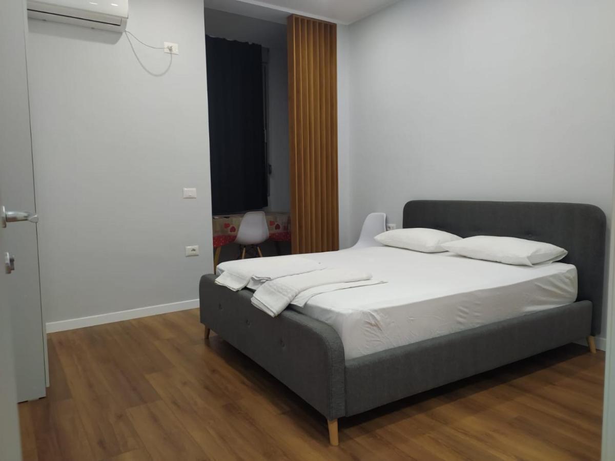 Be Solei Studio Apartments Sol 2 Tiranë Eksteriør bilde